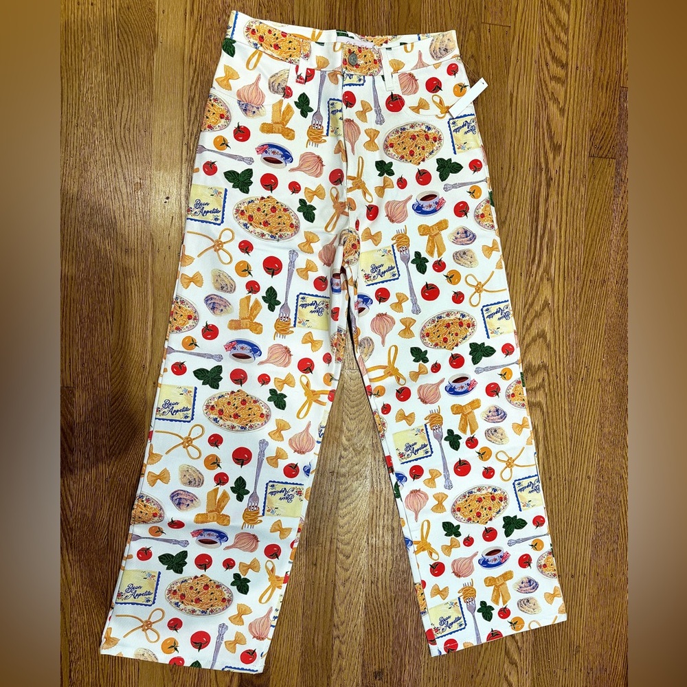Lisa Says Gah pasta printed pants